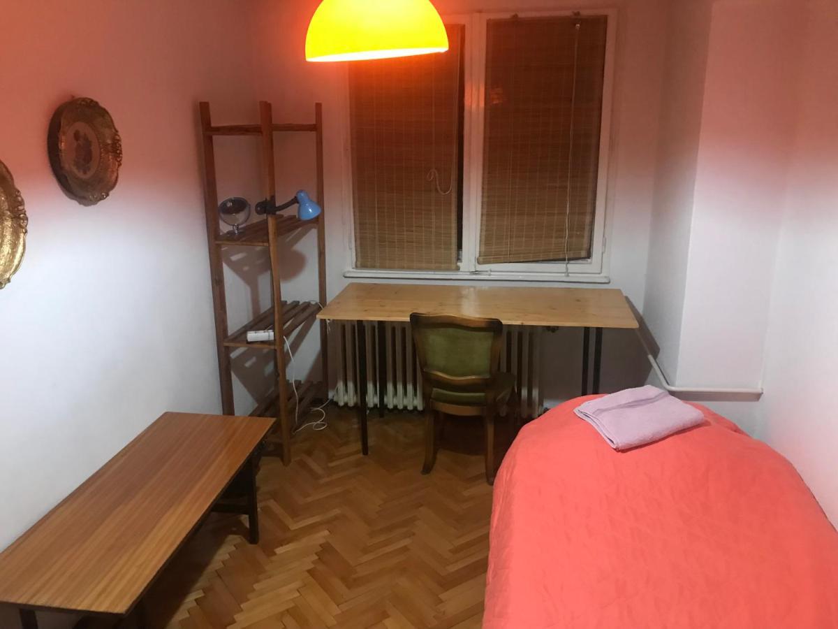The Pioneers Home Skopje Luaran gambar