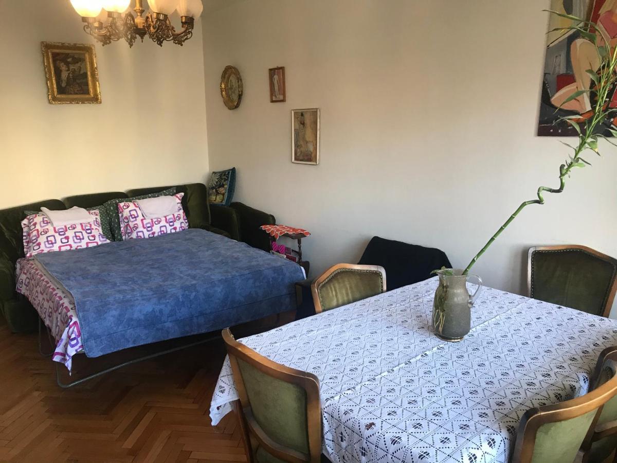 The Pioneers Home Skopje Luaran gambar